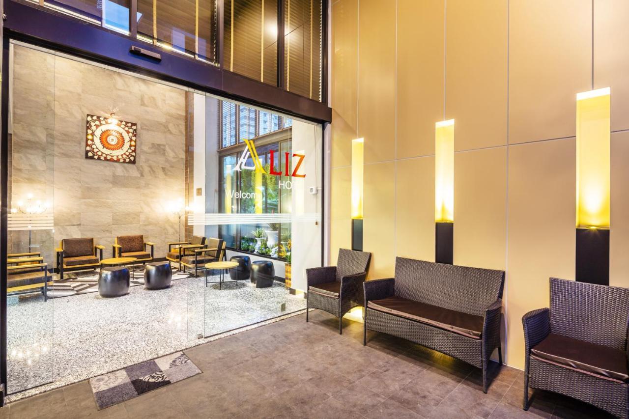 Aliz Hotel Nonthaburi Esterno foto